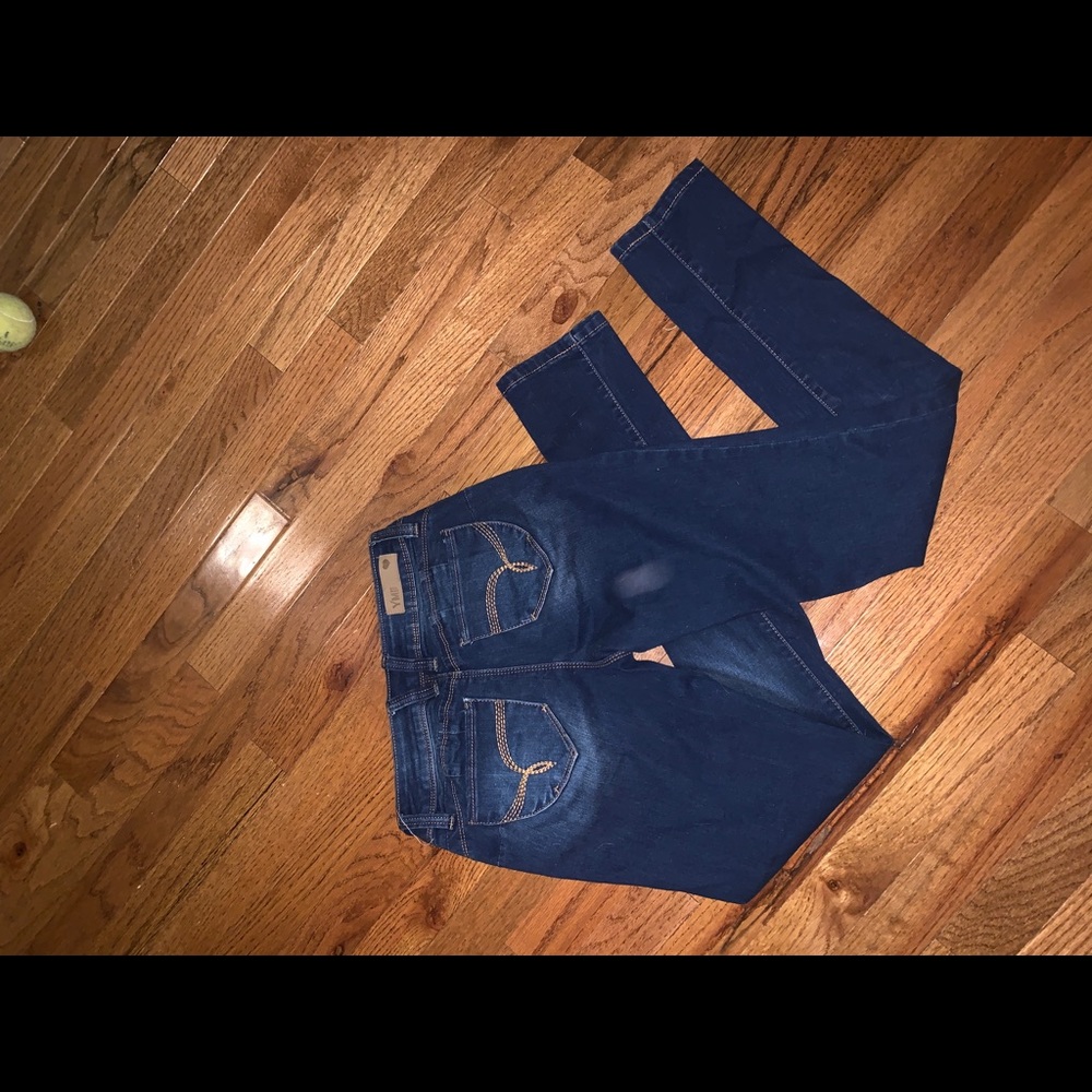Jeans - Picture 3 of 3